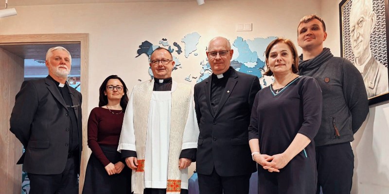 ... Aż po krańce świata