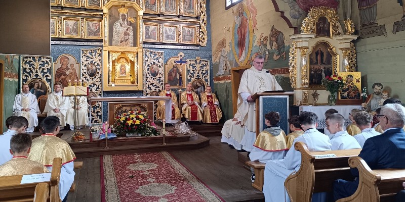 Jubileusz 75-lecia sercańskiej parafii w Binczarowej