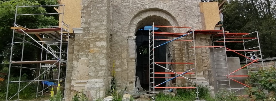 Prace przy odbudowie kaplicy nabiorą tempa