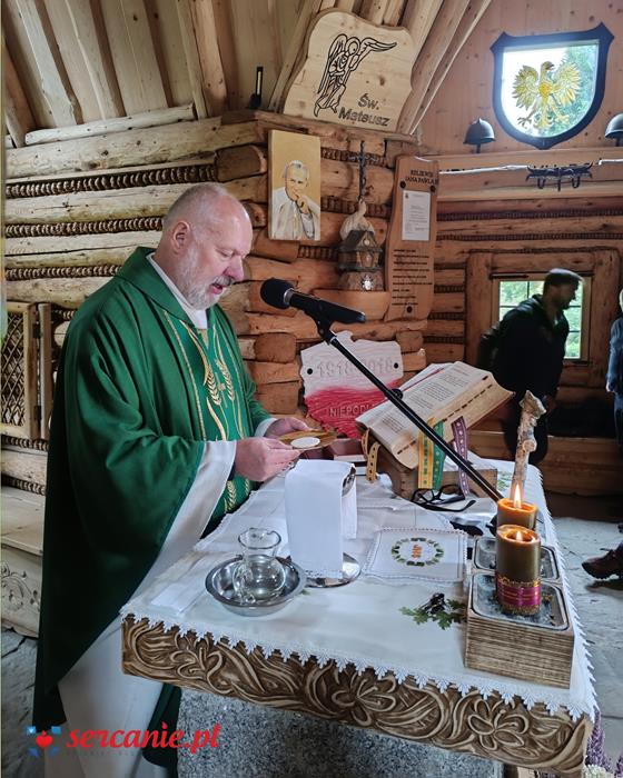 kaplica Królowej Gór 07.jpg