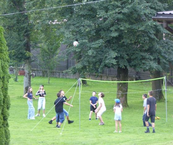 Florynka piknik Caritas 06.jpg