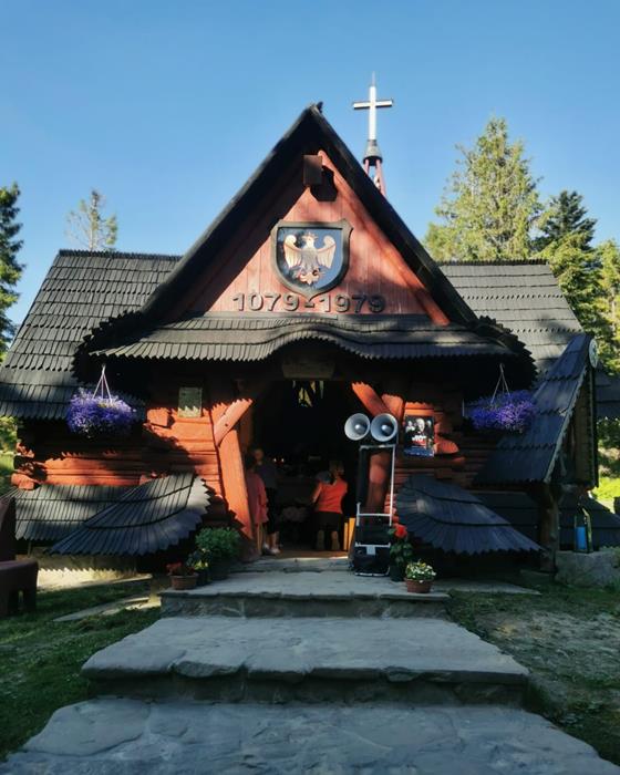 kaplica Królowej Gór 01.jpg